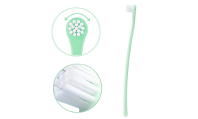 Cat dental toothbrush in green with rounded brush head, soft nylon bristles and ergonomic handle for cats' daily gum care.